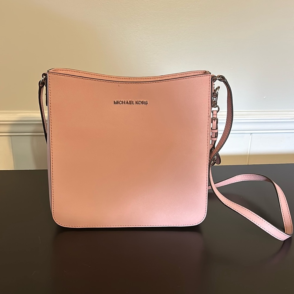 Micheal Kors shoulder bag
